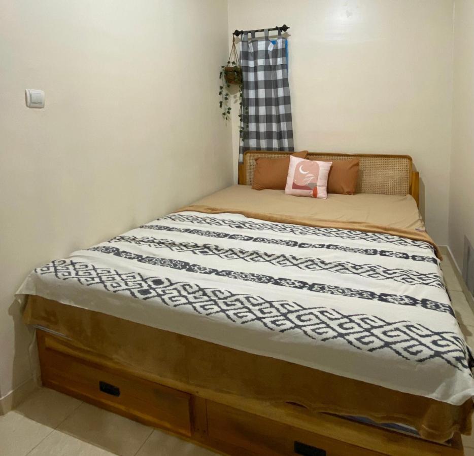 Et Malio Stay & Travel Malioboro Pusat Kota Yogyakarta Extérieur photo